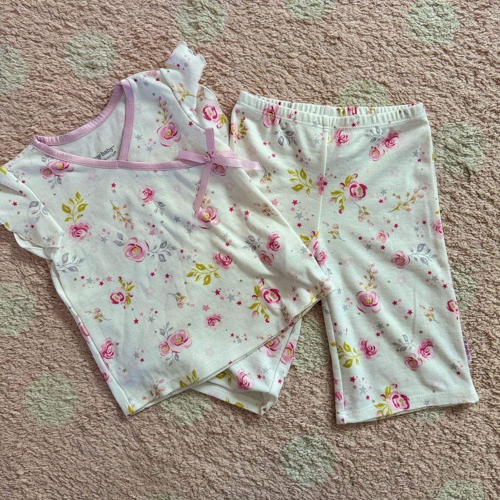 American Girl girl pajamas size 3.